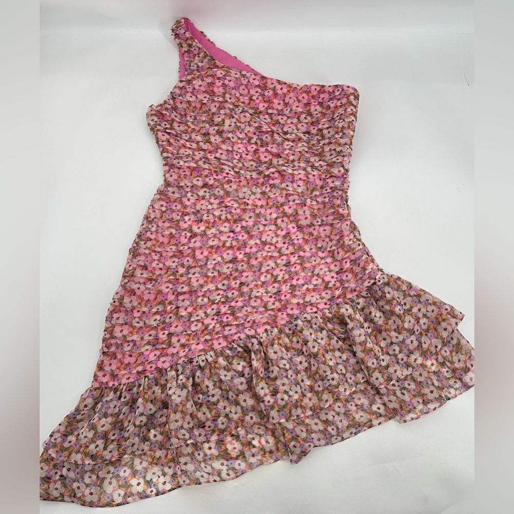 ASTR Darline One Shoulder Mini Dress in Pink Floral Size Medium - Picture 5 of 13